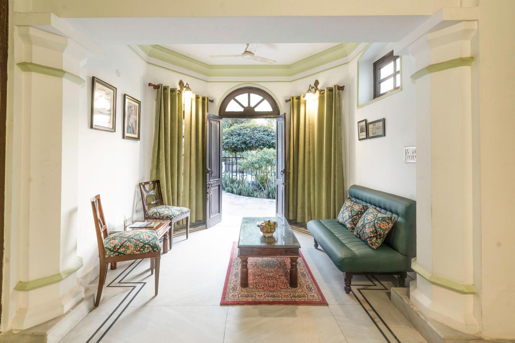 فندق A Mansion Kashipur المظهر الخارجي الصورة